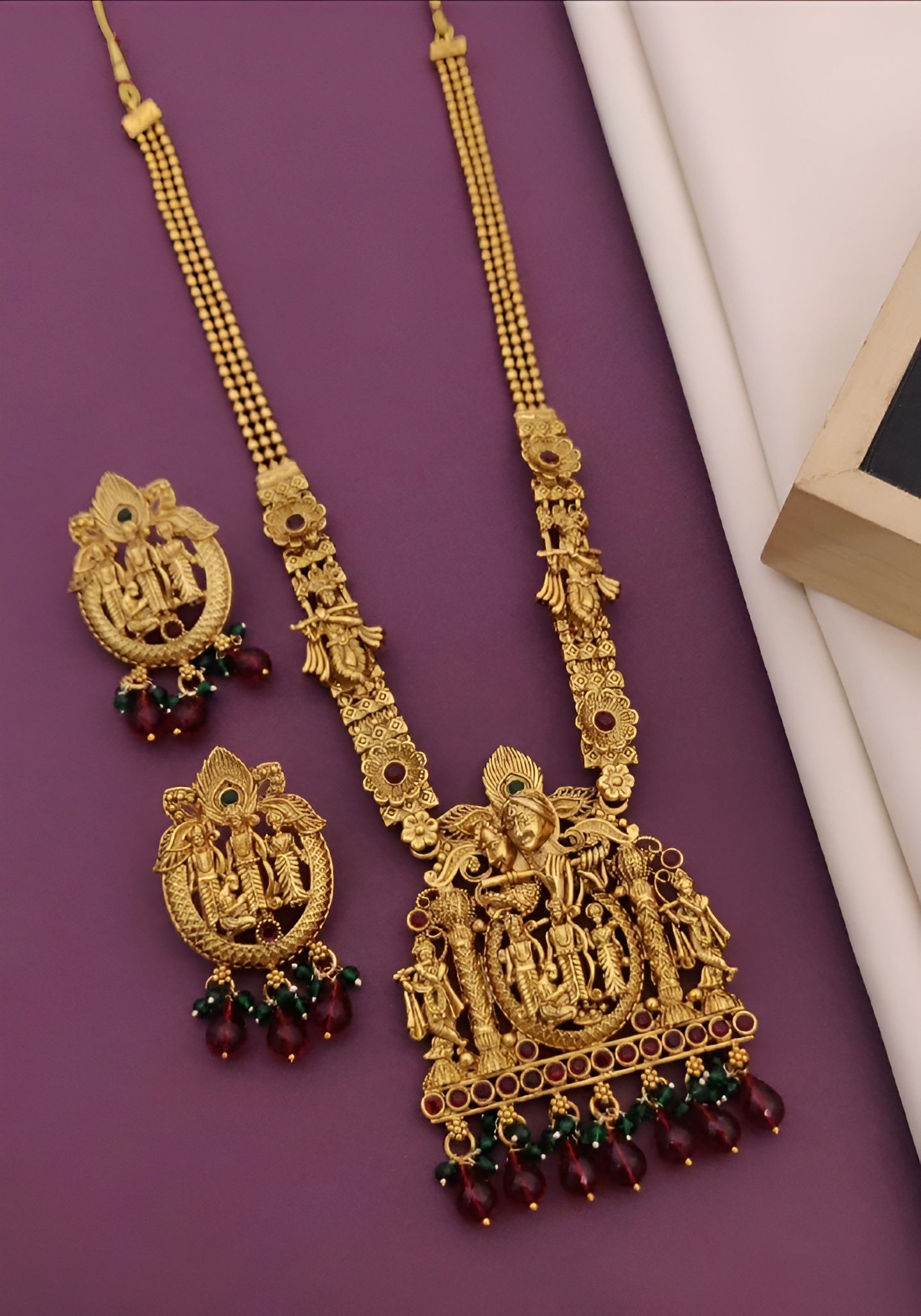 krishnar Antique Gold Plated Temple Haram